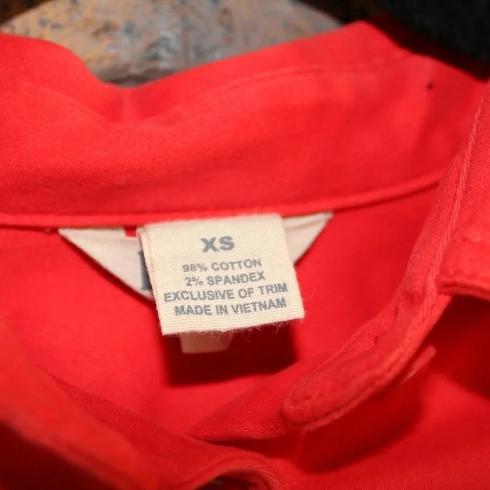 Duluth Trading Co. Women's red long sleeve button up shirt